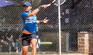 Medvedev tranquilo, Shelton sofre no US Open