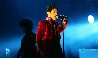 Álbum que reúne dez canções inéditas de Prince foi editado hoje
