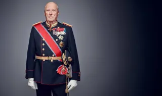 Milhares de súbditos prestam homenagem ao rei Harald V