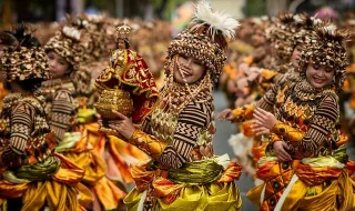 História das Feiras Novas celebrada no cortejo