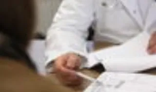 Sindicato alerta que hospitais estão obrigar médicos a tarefas administrativas