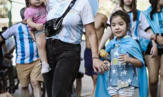 Um mundo cor-de-rosa: Mãe e filha criam em Coimbra um dos espaços de beleza mais “instagramáveis” da cidade