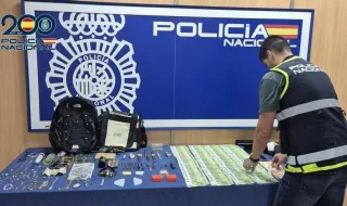 Prisión para cuatro miembros de una banda que robaba en domicilios en València mediante el método de la copia de llaves