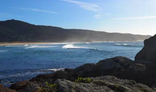 Surf: cinco portuguesas seguem em Leça