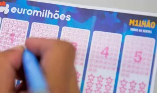 E que tal acabar agosto 69 milhões de euros mais rico? Tem a sua hipótese com o jackpot de hoje no Euromilhões