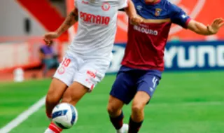 Pablo Fernández eleito melhor jogador do mês da 2.ª Liga