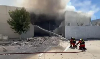 Un incendio calcina en Madrid el plató de 'Maestros de la Costura' y amenaza el de Masterchef, que salvaron 'in extremis' los bomberos