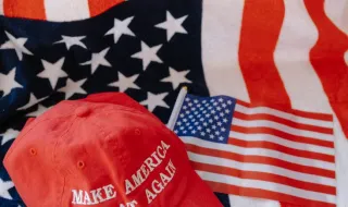 Trump pondera mudar o nome do Atlântico ou do Pacífico para Oceano América