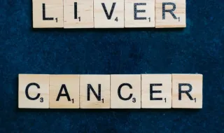 Cancro, VIH, lúpus, Hepatite B, doenças cardiovasculares. Apesar de "longe de curas", vacinas mRNA são o futuro