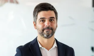 Flash Talk com Bruno Tavares, Devoteam Portugal: «O desafio já não é apenas requalificar pessoas, é decidir que tarefas devem continuar a ser humanas»