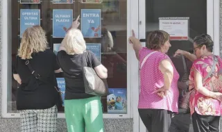 El Gobierno presenta la nueva temporada de viajes del Imserso, con 879.213 plazas asignadas