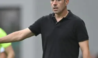 O onze provável do Benfica para o jogo com o Moreirense: lateral-direita com novo dono