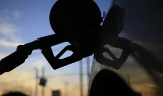 Governo propõe taxa de 33% sobre lucros excedentários das petrolíferas