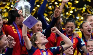 Federação espanhola vai fechar acordo para ajudar jogadoras da Seleção a congelar óvulos