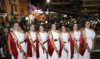 Bous, pujada al campanar i disfresses protagonitzen l’equador de les festes de Vila-real