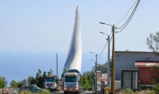 Veja alguns dos momentos que marcaram o transporte da pá eólica até ao Paul da Serra