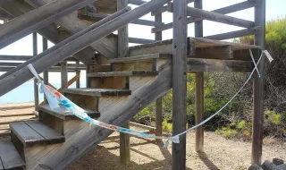 El deterioro de la madera obliga a cerrar por seguridad un conocido mirador de Castellón