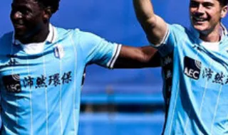 Vizela-Felgueiras, 1-0: dérbi minhoto com expulsão... aos 7 minutos