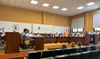 El salón de plenos de Benicàssim cambiará de imagen con una reforma de cerca de 55.000 euros