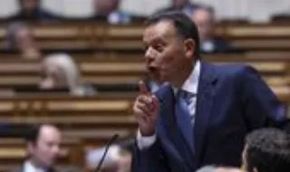 Nova descida do IRS em 2026 é a quinta desde que Montenegro é primeiro-ministro