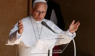 Papa Leão XIV e Dalai Lama dedicam orações às vítimas das cheias no Nepal e Tibete