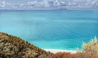 Águas do Mediterrâneo atingiram recorde de 28,54 graus a 13 de Agosto