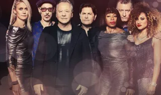 The Simple Minds dão dois concertos em Portugal em 2027