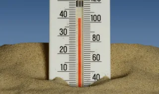 Sol, nuvens e possibilidade de aguaceiros e trovoadas. Eis o que esperar do tempo este fim de semana