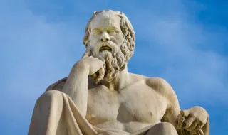 “Não é correto abandonares a tua cidade”. Sócrates explica