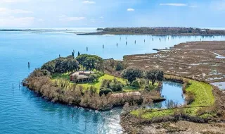 Já pode comprar uma ilha em Veneza com forte napoleónico — mas o preço é segredo