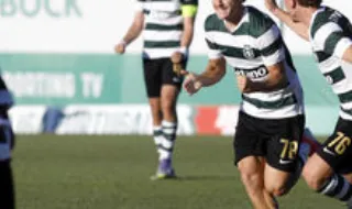 Sporting B-Farense, 2-1: penálti nos descontos dá vitória aos leões