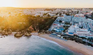 Turistas gastaram quase 13 mil milhões de euros em Portugal no primeiro semestre