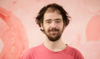 Joan Yago gana el Premio Nacional de Literatura Dramática 2026 por 'La brama del cérvol'