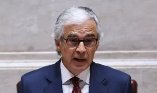 Moção de censura: Aguiar-Branco convoca conferência de líderes para decidir data da votação
