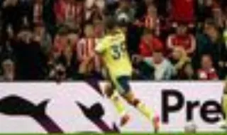 Liga inglesa: Arsenal vence e lidera à espera do City