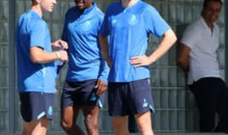 Froholdt entra em regime de treino condicionado mas presença contra o Casa Pia será difícil
