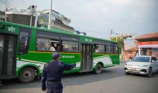 Nepal: Polícia emite alerta de inundações após rutura de lago no Tibete