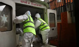 Cheias nos Himalaias provocam pelo menos 1.372 mortos no Nepal e no Tibete