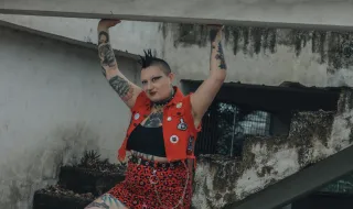 Roda punk vira moda em shows, agita fãs no Rock in Rio, e não é bagunça: repórter testa e explica regras