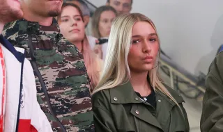 Aos 15 anos, Harper Beckham troca estilo feminino por visual roqueiro