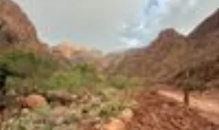 Enxurrada faz 15 desaparecidos no Grand Canyon nos EUA. Dezenas de pessoas retiradas da zona