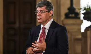 “É urgente tomar decisões”. PS chama Governo ao Parlamento para debate sobre custo de vida