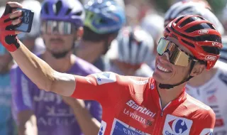 Dia de Espanha na Vuelta: Landa vence penúltima etapa da Vuelta e Mas fica a um passo do triunfo final
