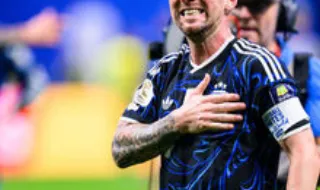 Jogos da próxima jornada na Argentina param ao minuto 10 para homenagear percurso de Messi na seleção