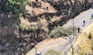 Limpeza preventiva corta trânsito na Conde Carvalhal