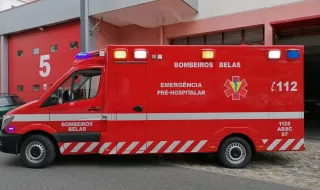Bebé de ano e meio atropelado junto de casa em Belas