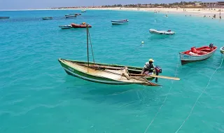 Cabo Verde: acidente com autocarro escolar faz 25 mortos