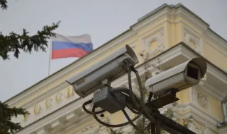 Ataques híbridos da Rússia não vão dissuadir UE de apoiar Kiev afirma Kallas
