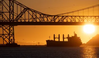Reunião dos países do Golfo na segunda-feira não vai levar à reabertura do estreito de Ormuz