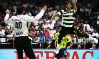 Sporting dá a volta e vai enfrentar o Barcelona na final da Supertaça Ibérica